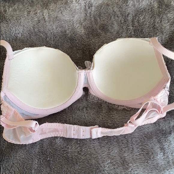 Victoria’s Secret Dream Angel’s Fashion Show Bra - Picture 3 of 7